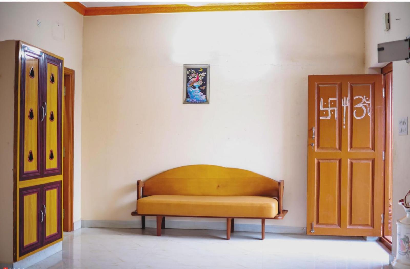 Appartement Garuda Grand à Tirupati Extérieur photo